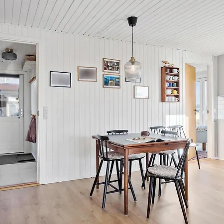 Cozy In With Kitchen بيت للعطل